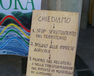 ora chiediamo
